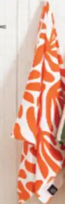 Familiprix Selected beach towels offer