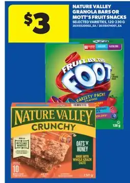 Real Canadian Superstore NATURE VALLEY GRANOLA BARS OR MOTT'S FRUIT SNACKS, 120-230 G offer