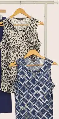 Giant Tiger Puff print top offer