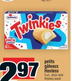 Super C PETITS GÂTEAUX HOSTESS | HOSTESS SNACK CAKES offer
