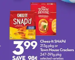Longo's Cheez-It SNAPd 213g pkg or Town House Crackers 247-391g pkg offer