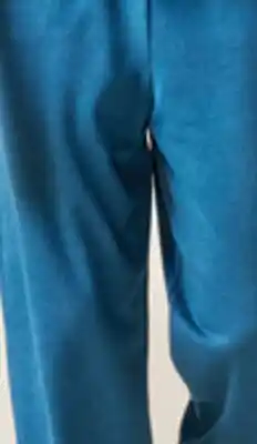 Walmart Chandail à capuchon ou pantalon à cheville élastique délavé Jackson offer