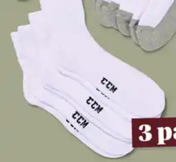 Giant Tiger Men's quarter crew socks offer