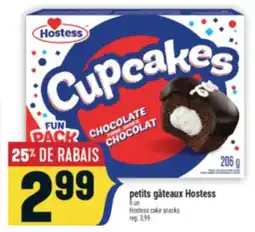 Marché Adonis PETITS GÂTEAUX HOSTESS | HOSTESS CAKE SNACKS offer