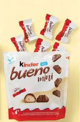 Walmart paq. de 27 gaufrettes Bueno Mini 145 g Kinder offer