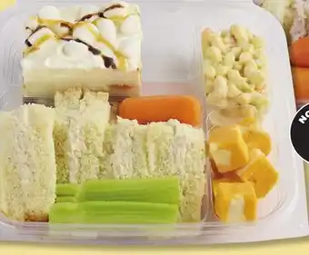IGA C'EST PRÊT! LUNCH BOX offer