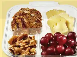 IGA C'EST PRÊT! PROTEIN SNACKS offer