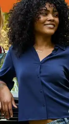 L'équipeur Toutes les chemises e† Blouse boutonnée à prix courant pour femmes offer