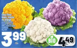 Metro CHOU-FLEUR BLANC, MAUVE OU ORANGE | WHITE, PURPLE OR ORANGE CAULIFLOWER offer