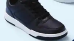 Walmart Men's casual sneakers offer