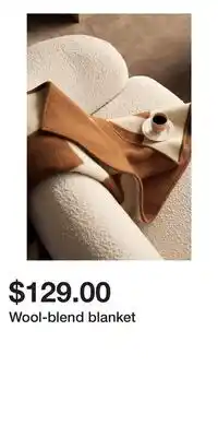 H&M Wool-blend blanket offer
