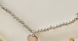 Familiprix Stylé Selected jewelry offer