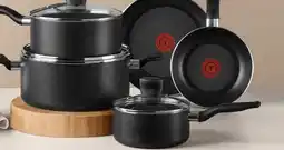 Walmart Batterie de cuisine Essential de T-fal 8 pièces offer