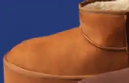 Walmart Bottes tout-aller Time and Tru offer
