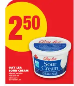 No Frills GAY LEA SOUR CREAM, 425/500 mL offer