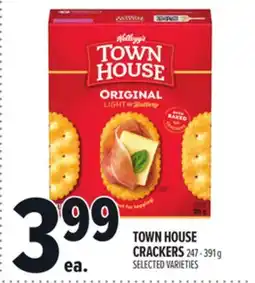 Metro TOWN HOUSE CRACKERS offer