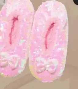 Giant Tiger Bella & Birdie Girls soft slippers offer