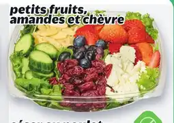 Metro PETITS FRUITS, AMANDES ET CHÈVRE offer