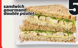Metro SANDWICH GOURMAND DOUBLE POULET offer