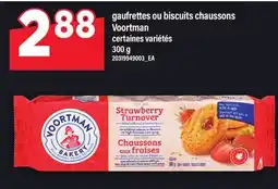 Maxi GAUFRETTES OU BISCUITS CHAUSSONS VOORTMAN, 300 G offer