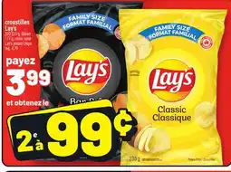 Metro CROUSTILLES LAY'S | LAY'S POTATO CHIPS offer