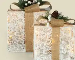 Canac Illuminated Set of 3 Gift Boxes offer