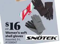 Giant Tiger Women's soft shell gloves offer