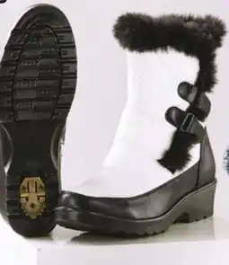 Giant Tiger Women's boots with grippers offer