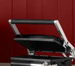 Walmart Autocuiseur électrique ou presse-panini Starfrit offer