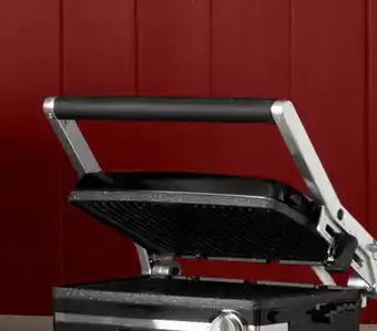 Walmart Autocuiseur électrique ou presse-panini Starfrit offer