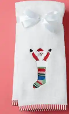 Walmart Paq. de 2 essuie-mains Holiday Time offer