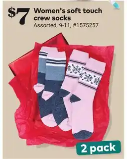 Giant Tiger Women's soft touch crew socks offer