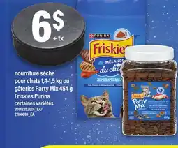 Maxi NOURRITURE SÈCHE POUR CHATS, 1,4-1,5 KG OU GÂTERIES PARTY MIX, 454 G FRISKIES PURINA offer