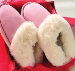Giant Tiger Women's branded boxed slippers offer