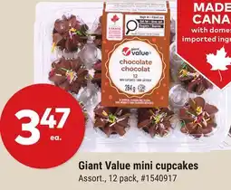 Giant Tiger Giant Value mini cupcakes offer