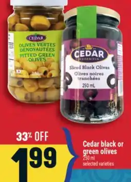Marché Adonis Cedar black or green olives offer