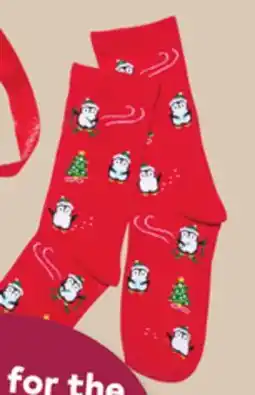 Giant Tiger Gris Socks offer