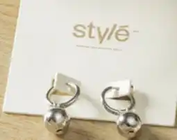 Familiprix Style Selected jewelry offer