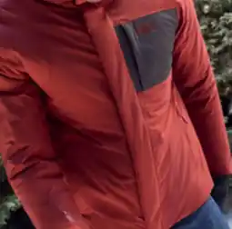 Mark's All Men's Regular-Priced Helly Hansen Compass HellyTech Insulated Jackets offer