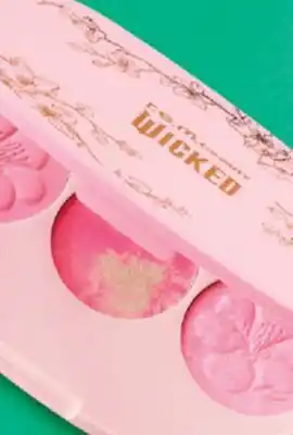 Pharmaprix NEW R.E.M. BEAUTY Wicked For Good Cherry Blossom Blush Palette Pink offer