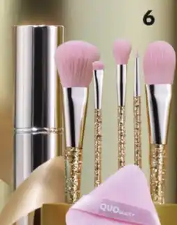 Pharmaprix QUO BEAUTY All The Glitz Brush Set offer