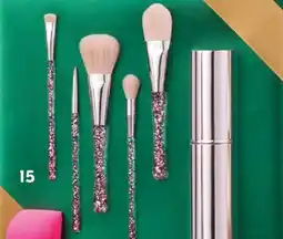 Pharmaprix QUO BEAUTY All The Glam Brush Set offer