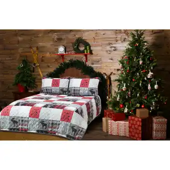 Giant Tiger Double/Queen Holiday Quilt Set - 3pc. offer