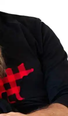 Toys R us Men 2-Piece Pajama Set: Buffalo Bear offer