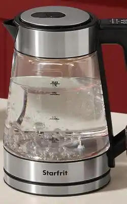 Walmart Mélangeur à portion individuelle ou bouilloire en verre 1,7 l Starfrit offer