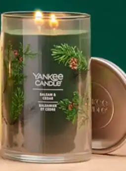 Walmart Bougie parfumée 20 oz ou 22 oz Yankee Candle offer