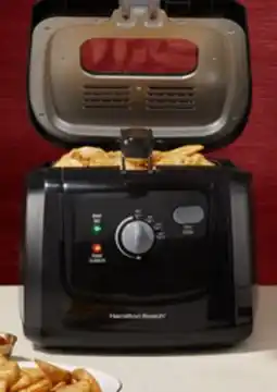 Walmart Friteuse à paroi athermane ou robot culinaire 10 tasses Stack & Snap de Hamilton Beach offer