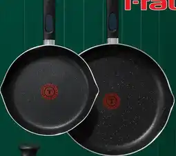 Walmart Ens. de 2 poêles à frire Signature de T-fal 24 cm et 30 cm offer
