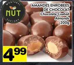 Supermarché PA AMANDES ENROBÉES DE CHOCOLAT | Chocolate Coated Almonds offer