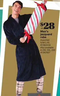 Giant Tiger Men's jacquard robe offer